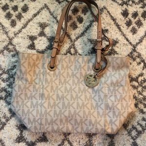 Tan Michael kors shoulder bag